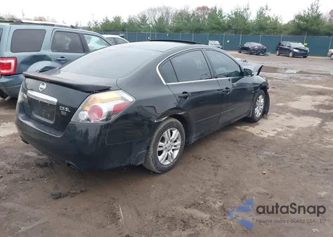2010 Nissan Altima 2.5 S from USA, damaged, VIN 1N4AL2AP1AN562891